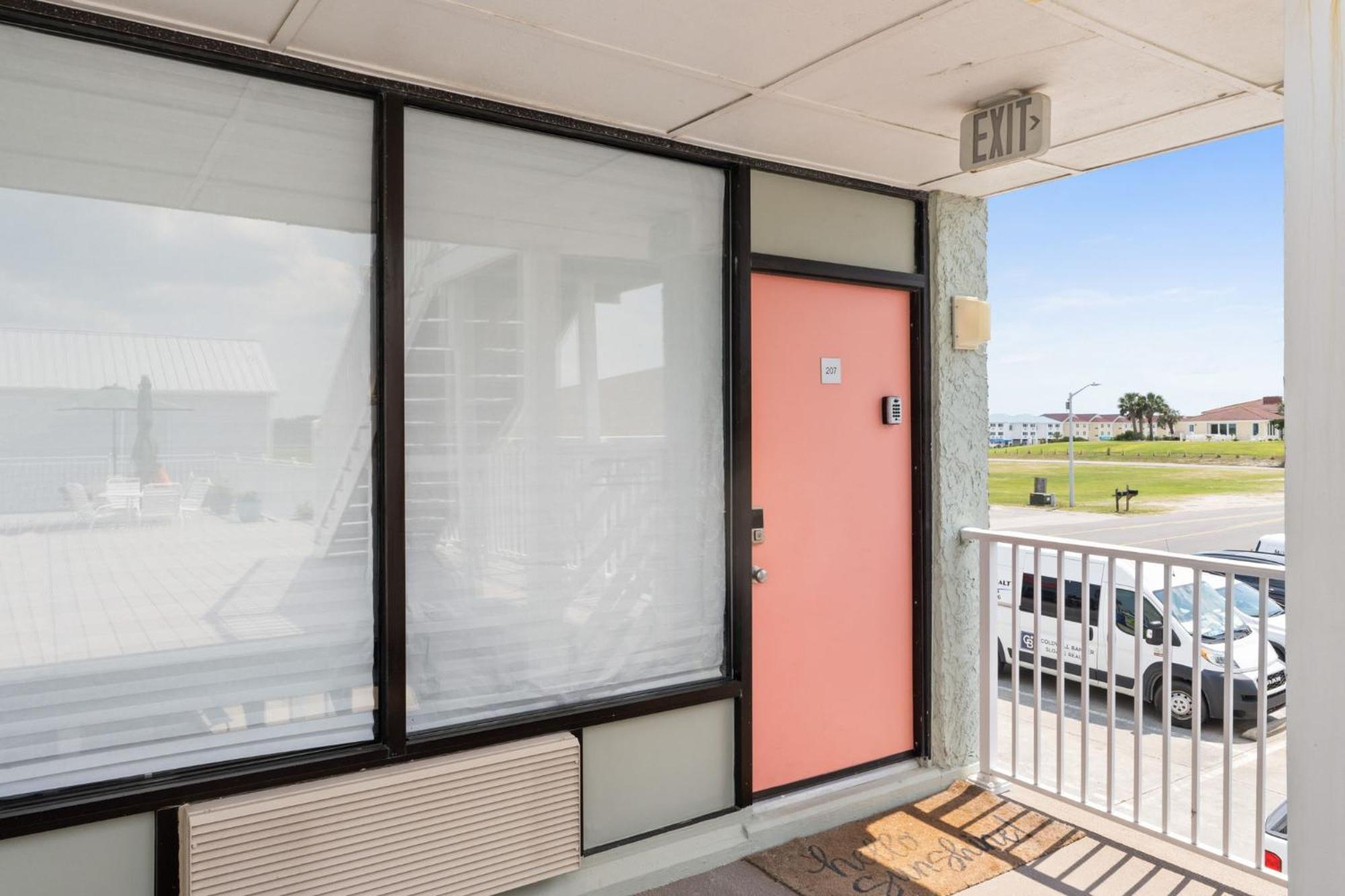 Cozy 1-Bedroom Condo With Pool Access In Ocean Isle Beach Extérieur photo